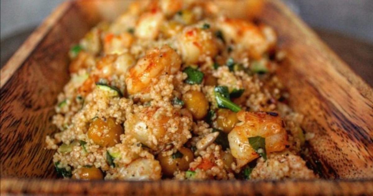 COUSCOUS CON GAMBERI E CECI