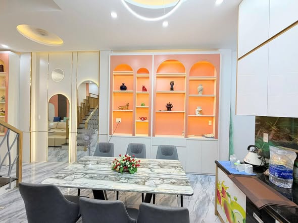 Brand New 4-Bedroom House for Rent - Fully Furnished — photo 2