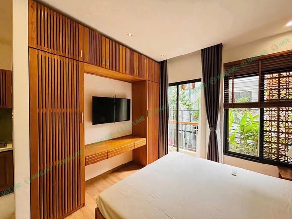 Prime Beachfront Apartment Steps from My Khe Beach — photo 3