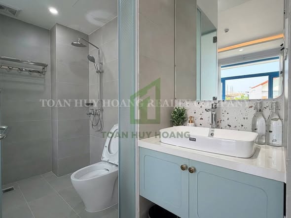 Modern 3.5-Story New House Near My Khe Beach — photo 5