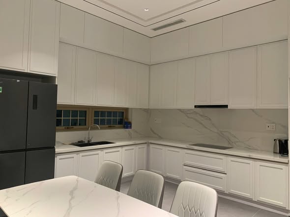 Pavilion Rental on Hoa Son Street with 5 Bedrooms — photo 5