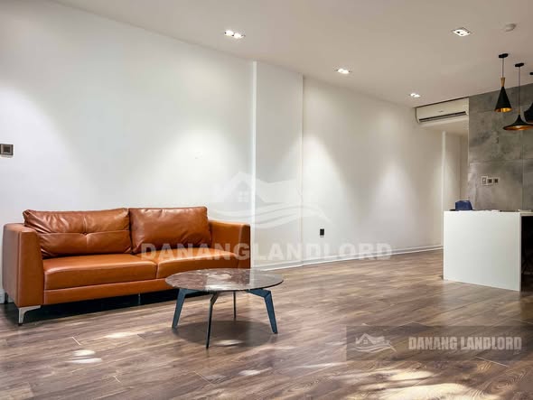 Luxury One Bedroom Apartment by Han Riverside — photo 2