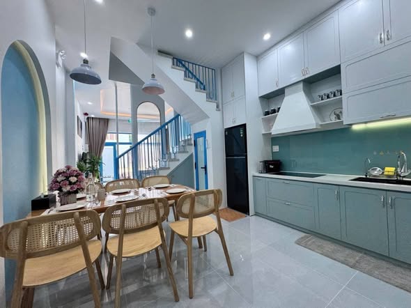 Modern 4-Bedroom House in Son Tra, Da Nang — photo 4