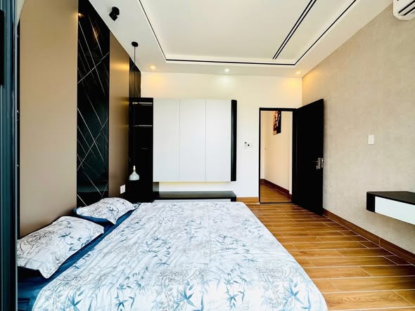 Brand New 3-Story House in Central Da Nang — photo 4