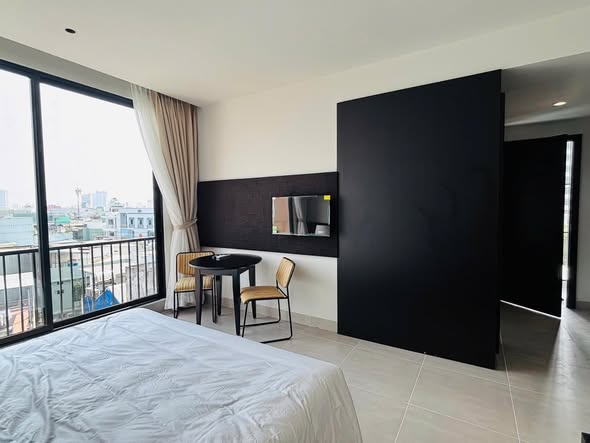 Modern Studio in Prime Central Da Nang Location — photo 4