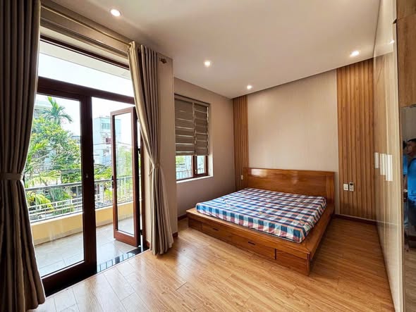 Modern 3-Story House for Rent in Hoa Xuan — photo 3