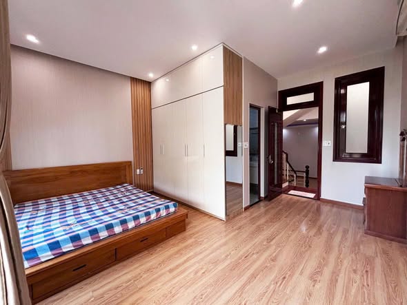 Modern 3-Story House for Rent in Hoa Xuan — photo 4