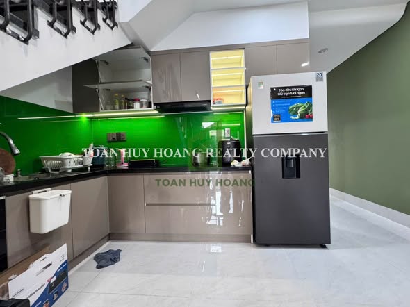 Modern Two-Story House Near My Khe Beach — photo 4