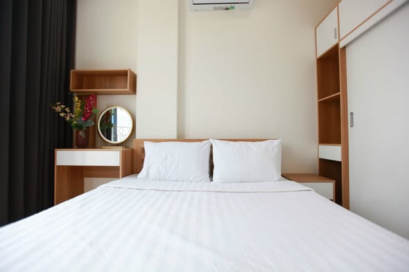 Modern 1BR Apartment with Balcony in An Thuong — photo 2