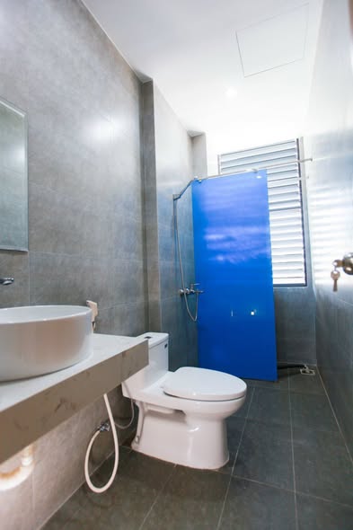 Modern 1BR Apartment with Balcony in An Thuong — photo 5