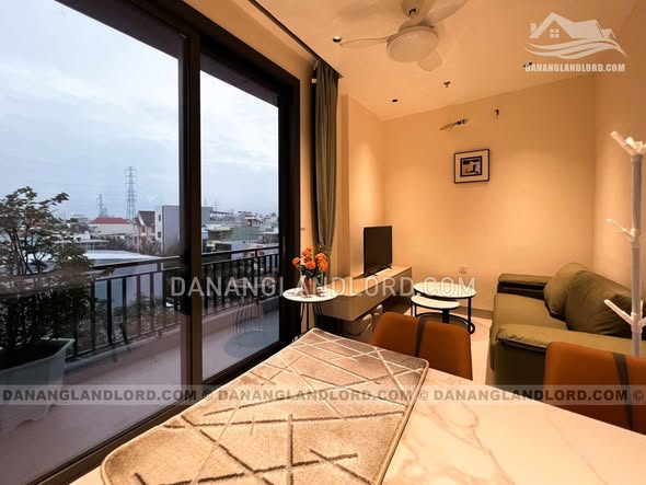 Sunny Modern 2-Bedroom Apartment Near Han River — photo 3