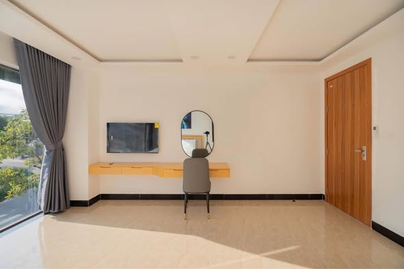 Spacious Family Apartment Near Beach in Da Nang — photo 4