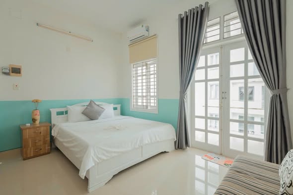 Spacious 6-Bedroom House Near Da Nang Beach Area — photo 4
