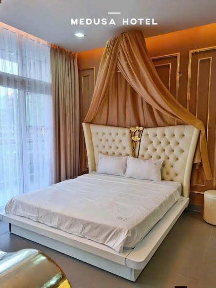 Prime Xuân Diệu Street Commercial Property with 9 Rooms — photo 3