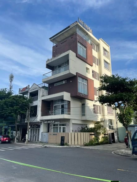 Prime Xuân Diệu Street Commercial Property with 9 Rooms — photo 4