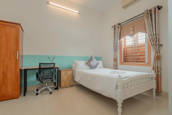 Spacious 6-Bedroom House in Prime Pham Van Dong Area — photo 3