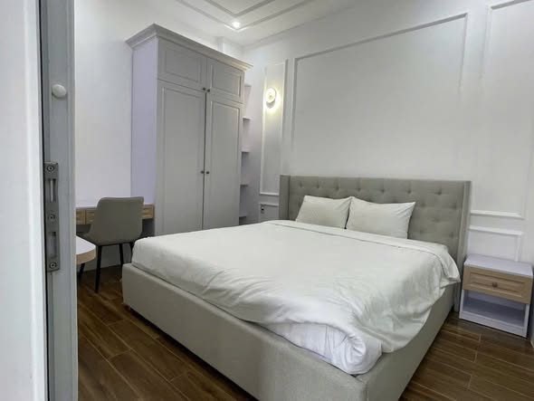 Modern 1-Bedroom Apartment in Son Tra District β photo 3