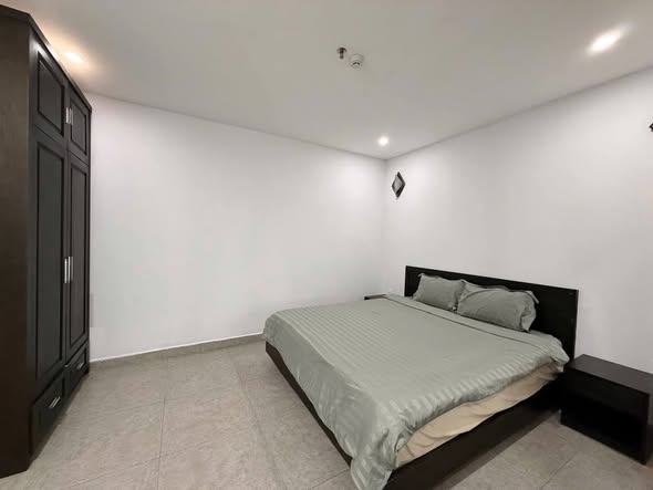 Modern 1-Bedroom Apartment Near My Khe Beach — photo 5