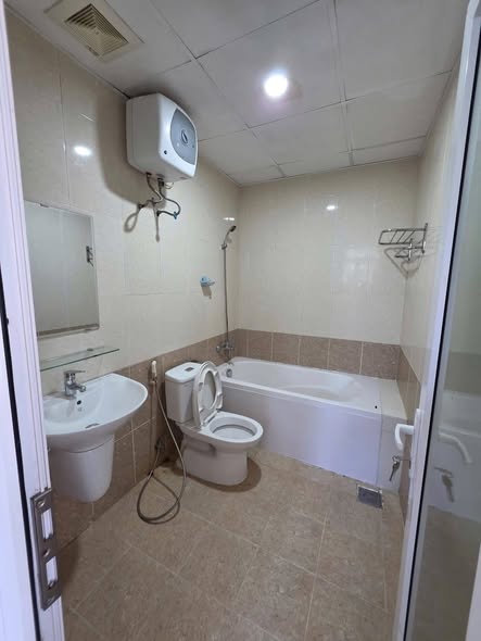 Modern 2-Bedroom Harmony Apartment with Balcony — photo 5