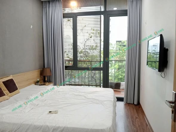 Spacious 2BR Apartment with Large Balcony in An Thuong — photo 2