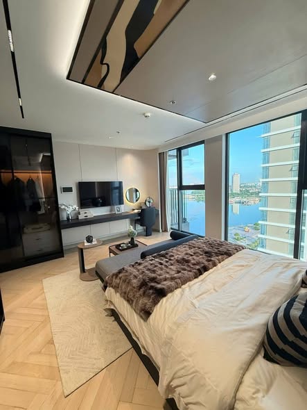 Luxury 3-Bedroom Filmore Apartment with City Views — photo 5