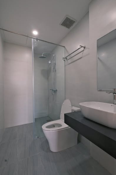 Modern Apartment Near My Khe Beach with City View — photo 3