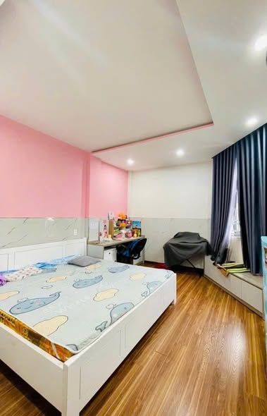 Spacious 3-Bedroom House with Modern Amenities Available — photo 4