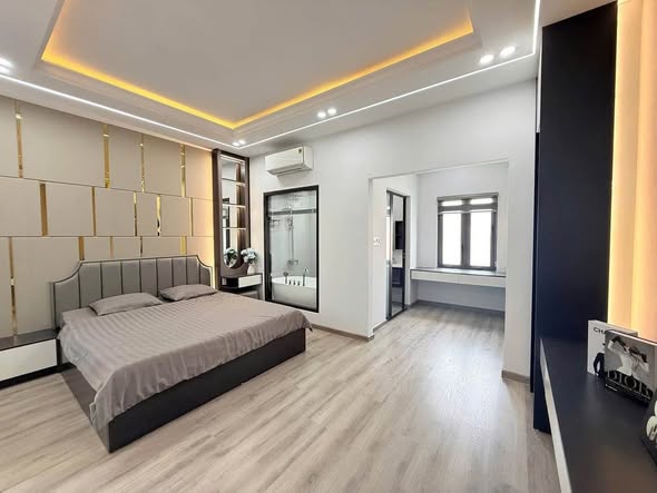 Elegant 4-Bedroom House in Lien Chieu for Sale — photo 5