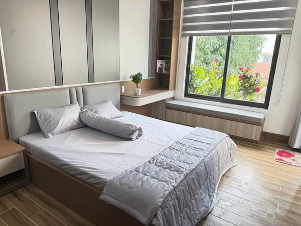 Spacious 3-Story House in Hoa Minh for Sale — photo 5