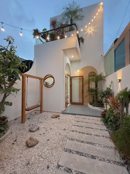 Spacious Garden House with Car Alley for Sale — photo 2