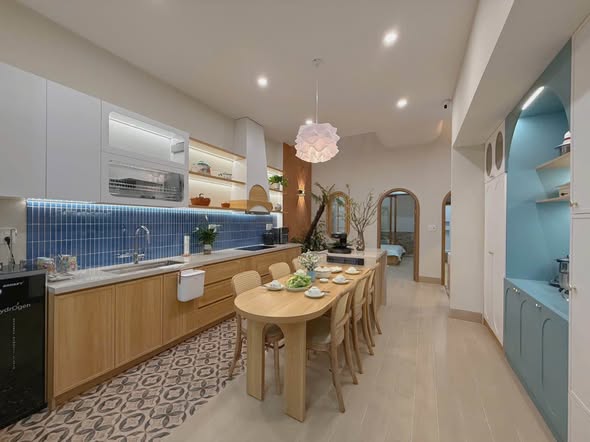 Spacious Garden House with Car Alley for Sale — photo 5