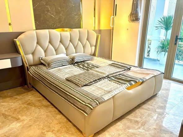 Stunning 3-Story Villa with Garden For Sale in Hai Chau — photo 1