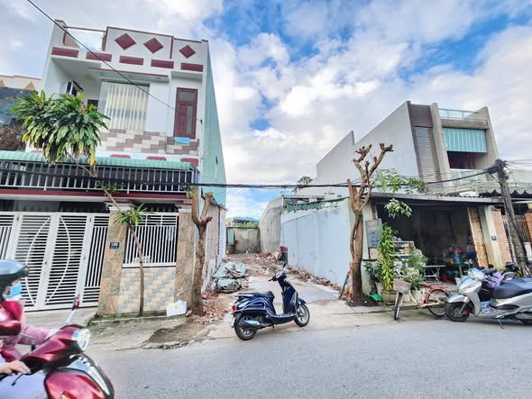 Prime Commercial Land for Sale on Dong Ke Street — photo 3