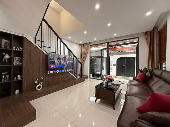 Modern 3-Bedroom Apartment in Son Tra District for Sale — photo 5