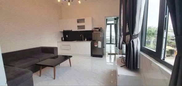 Stunning Two-Story House for Sale in Hai Chau Center — photo 2