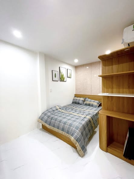 Prime 7-Story Apartment Building for Sale in Ngu Hanh Son — photo 4