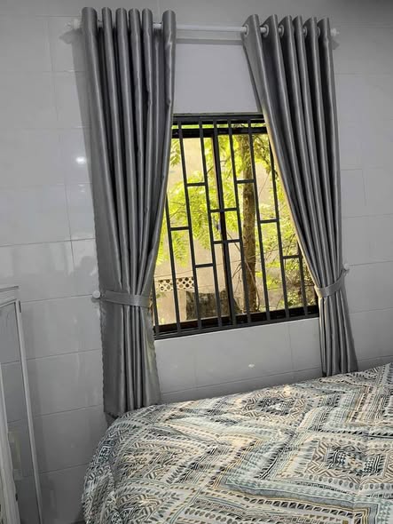 Stunning 4-Story Apartment Building for Sale — photo 1