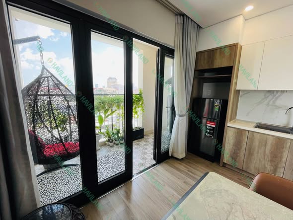 Modern 2BR Apartment in Vibrant City Center Da Nang — photo 4