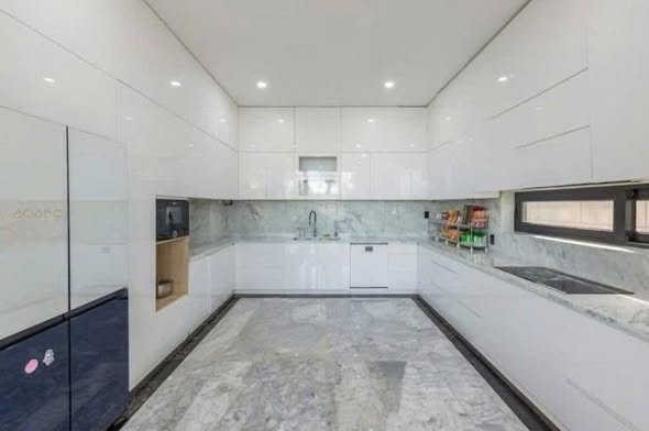 Luxurious 5-Bedroom Villa in Regal One River — photo 5