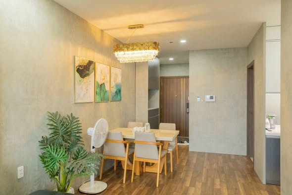 Modern 2BR Apartment Near Han River in Da Nang — photo 5