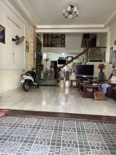 Brand New 2.5 Story House for Sale on 7.5m Road — photo 4