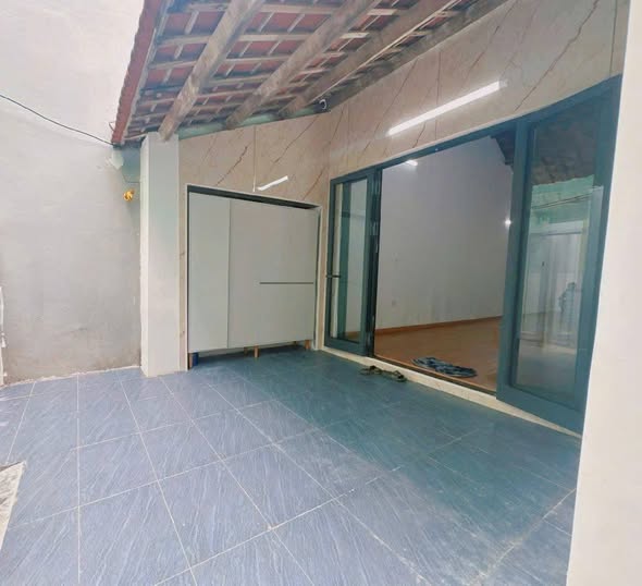 Spacious Modern House Near Thanh Khe Market for Sale — photo 2