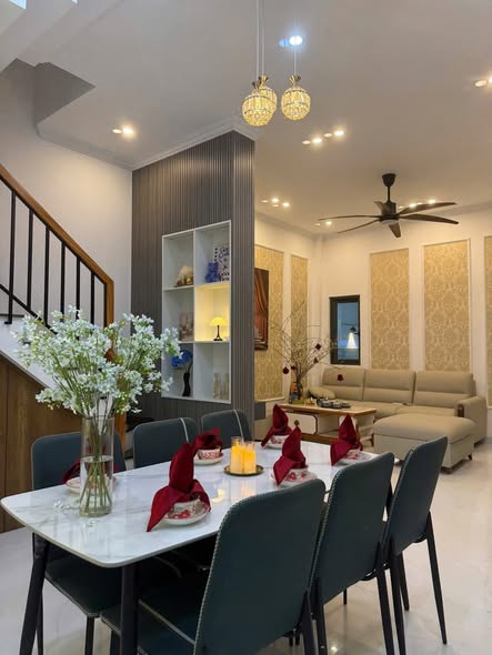 Modern Three-Story House for Sale in Da Nang — photo 2
