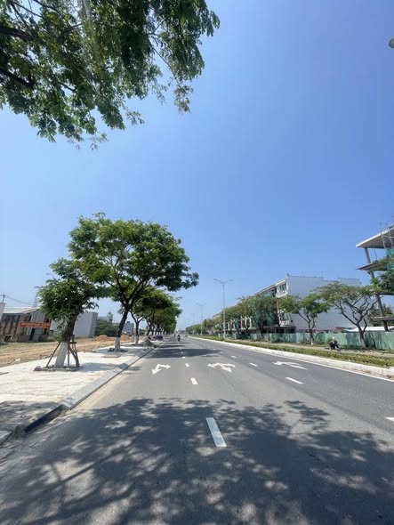 Prime Frontage Land on Vo Chi Cong Street for Sale — photo 3