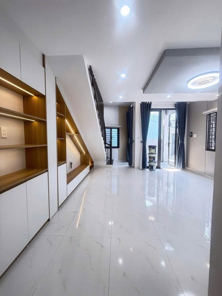 Spacious 3-Bedroom Duplex House for Sale in Hai Chau — photo 5