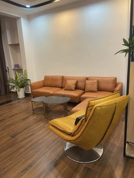 Spacious Modern 3-Storey House for Rent β photo 1