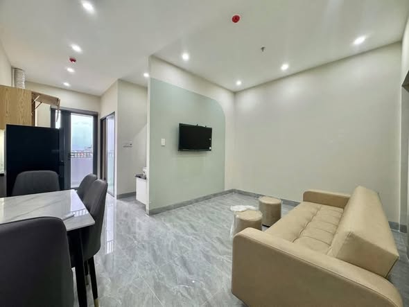 Modern Apartment on Convenient Street, Ready to Move In — photo 3