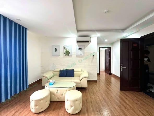 Modern Room Near University Campus Convenient Location β photo 3