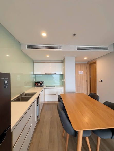 Modern Studio Apartment in My An Area with Furnishings — photo 2