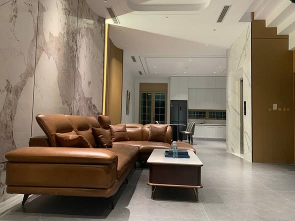 Bright Modern Apartment with Gym and Pool Access — photo 3